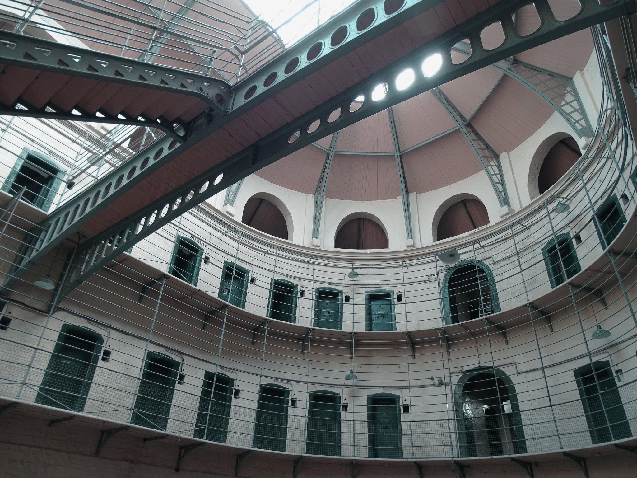Zucca- Mundo Urbano "Dublín, cárcel de Kilmainham transformada en museo" - Zucca 